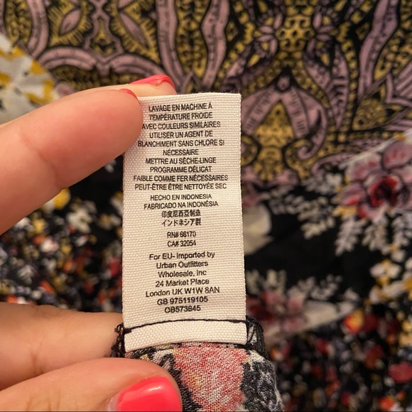 Free People Wildflower Fields Henley Top - Picture 8 of 9